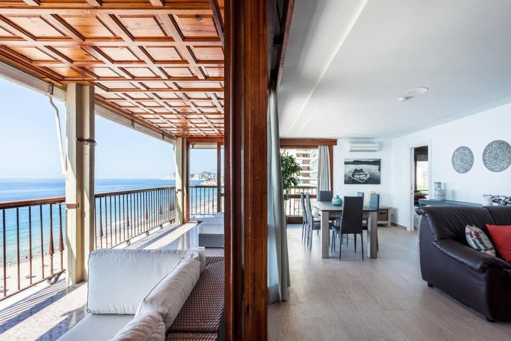 Levante Beach Front Of The Sea Estacha 베니돔 외부 사진